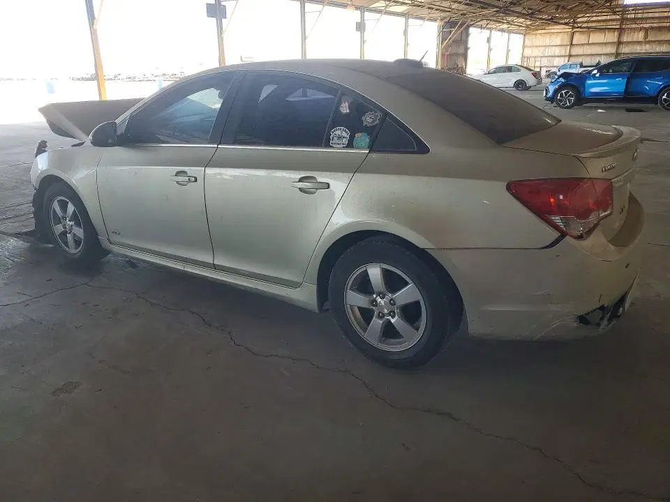 2015 Chevrolet Cruze VIN 1G1PC5SBXF7149557 фото 2