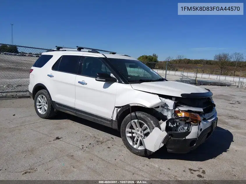 1FM5K8D83FGA44570 — 2015 Ford Explorer, Спереди справа, фото до ремонта