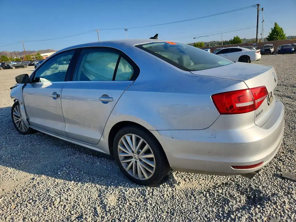 2015 Volkswagen Jetta VIN 3VWD17AJ6FM333403 фото 2
