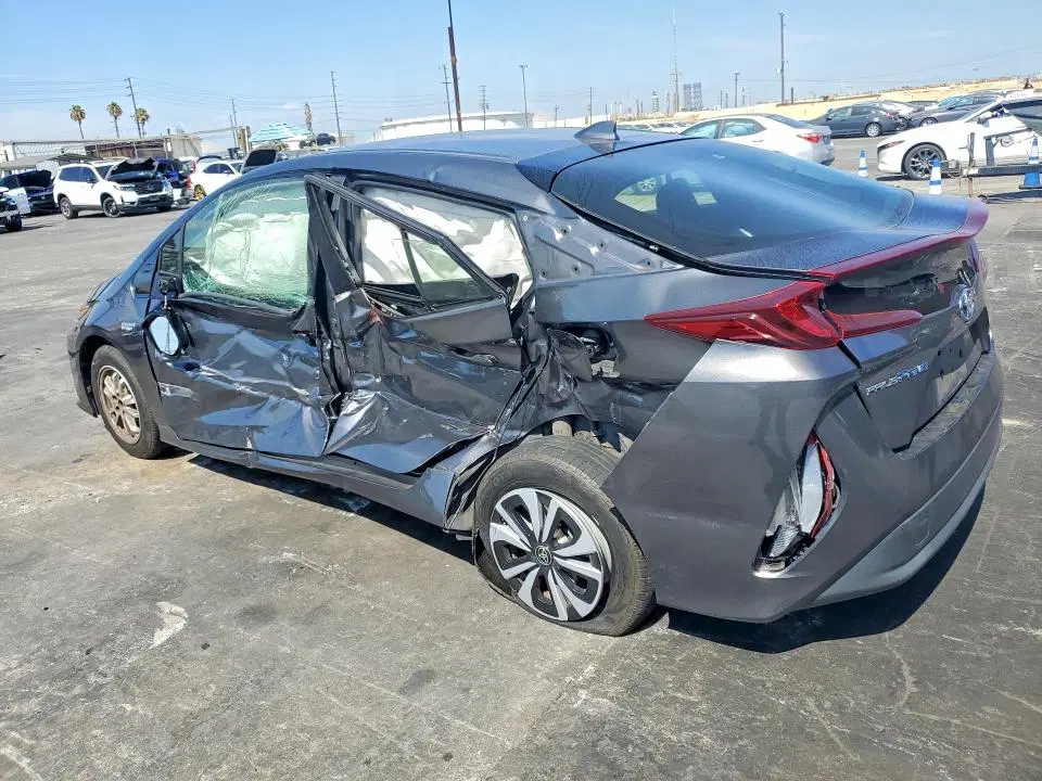 2019 Toyota PRIUS PRIME VIN JTDKARFP9K3113588 фото 2