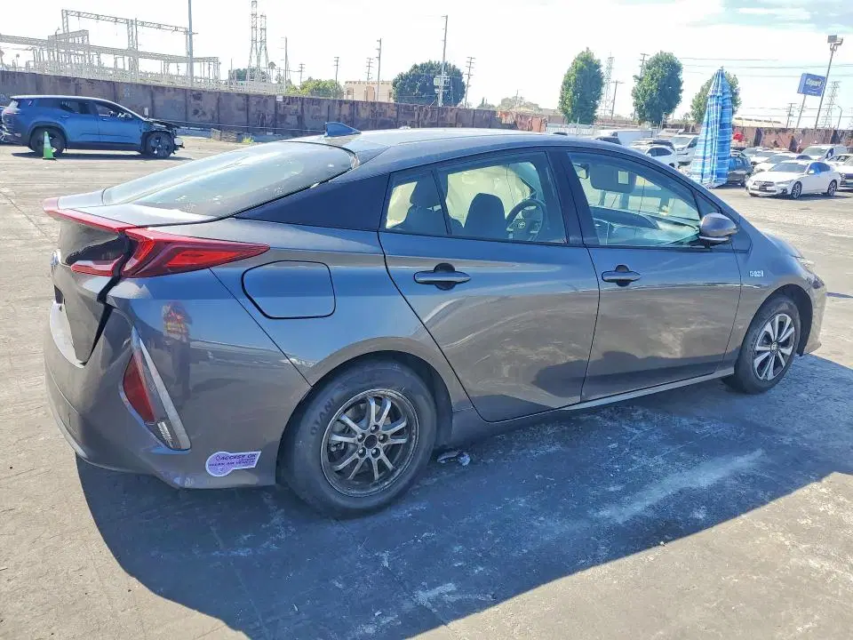 2019 Toyota PRIUS PRIME VIN JTDKARFP9K3113588 фото 3