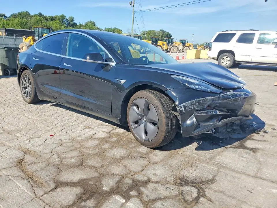 2019 TESLA MODEL 3 VIN 5YJ3E1EA4KF325700 фото 4