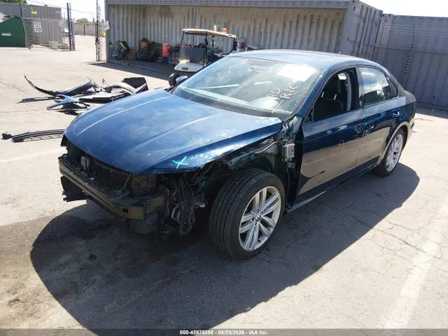 2019 Volkswagen Passat 2.0t Wolfsburg Edition VIN 1VWLA7A36KC000840 фото 2