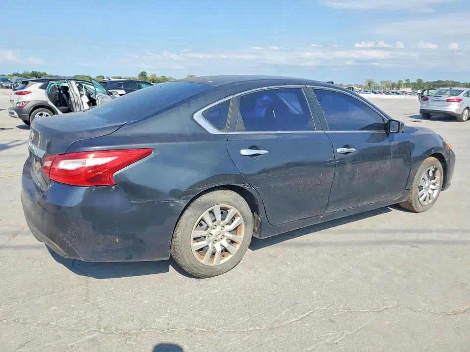 2016 NISSAN ALTIMA VIN 1N4AL3AP2GC159304 фото 3