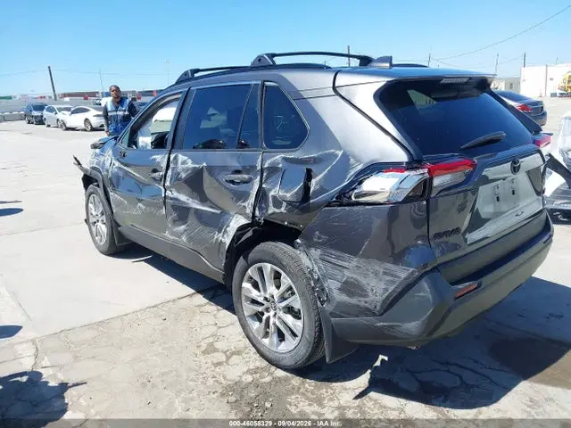 2024 Toyota Rav4 Xle Premium VIN 2T3C1RFV5RW353358 фото 3