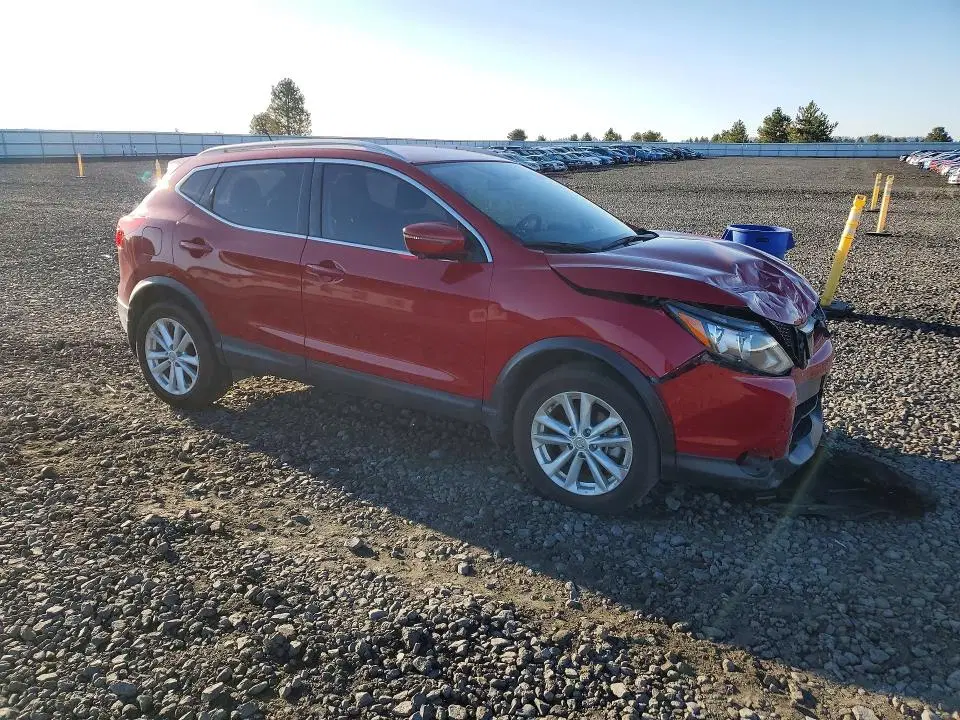 2018 Nissan ROGUE SPORT VIN JN1BJ1CR9JW292531 фото 4