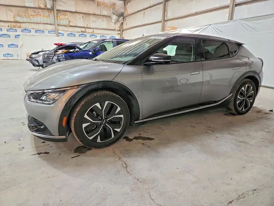 2024 KIA EV6 VIN KNDC34LA0R5183383 фото 2