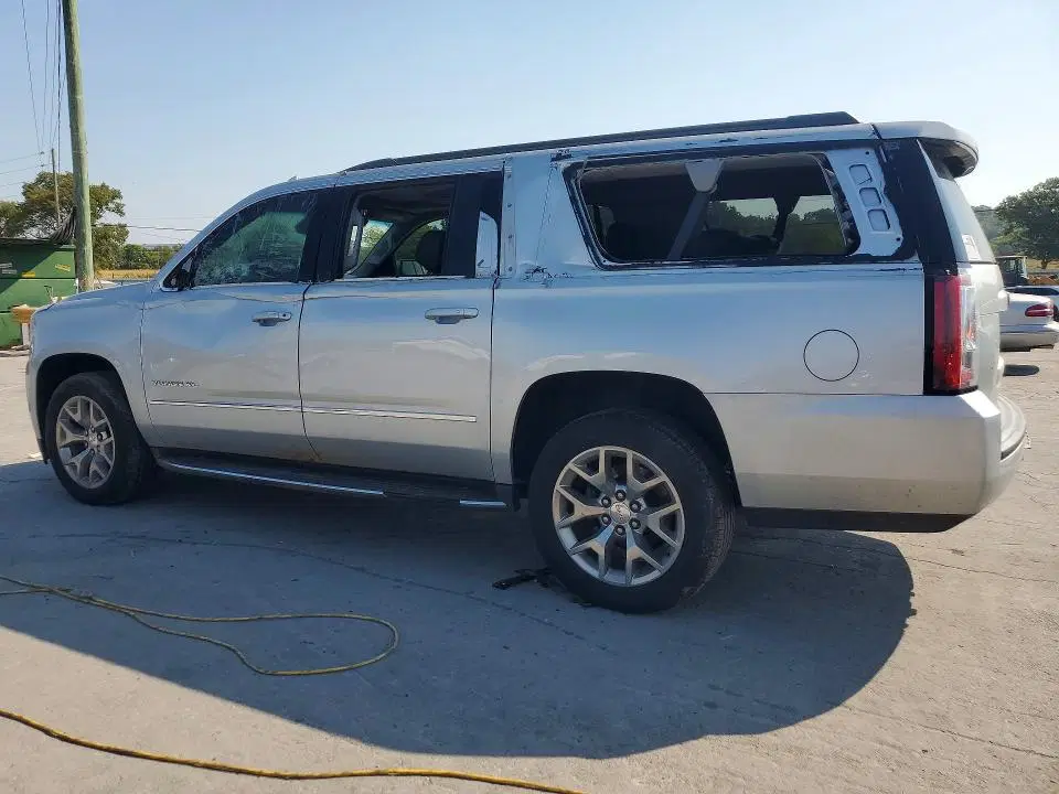 2018 GMC YUKON XL VIN 1GKS1GKC2JR137027 фото 2