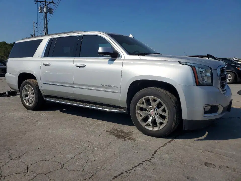 2018 GMC YUKON XL VIN 1GKS1GKC2JR137027 фото 4