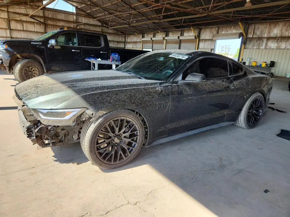 1FA6P8CF6F5314709 — 2015 Ford Mustang, передняя часть, фото до ремонта