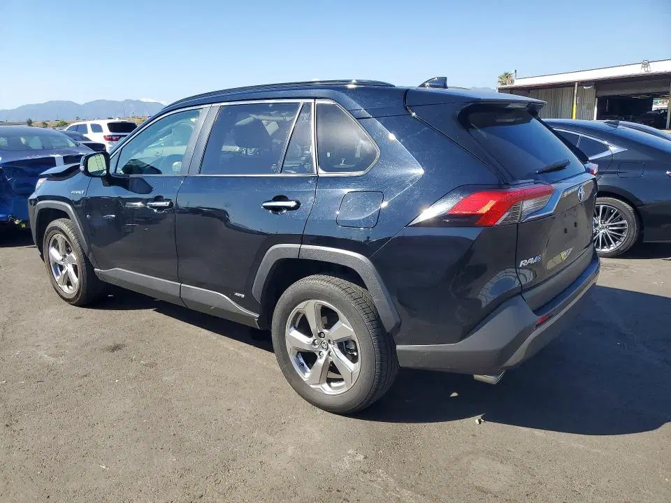 2020 Toyota RAV4 VIN JTMDWRFV2LD547906 фото 2
