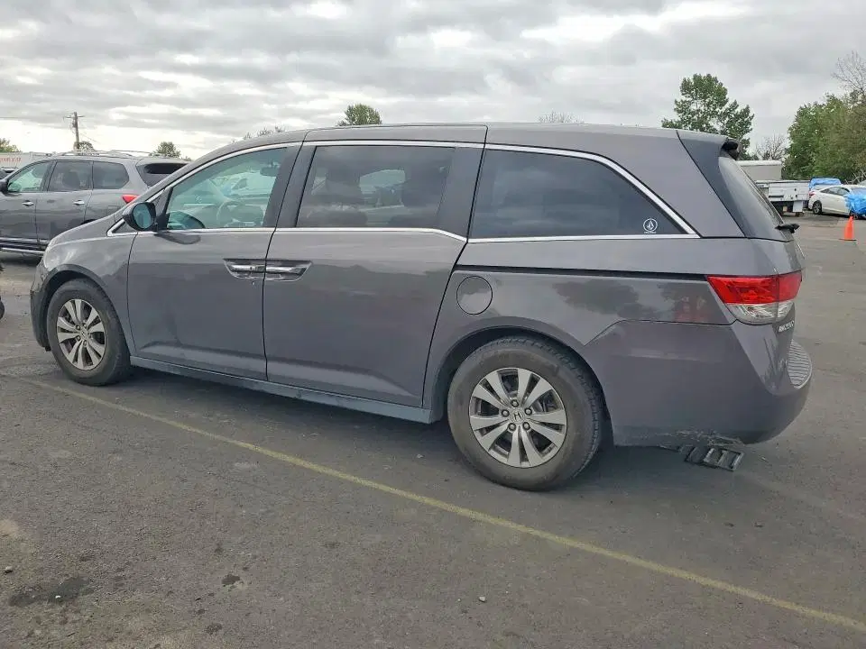 2015 Honda Odyssey VIN 5FNRL5H49FB081836 фото 2