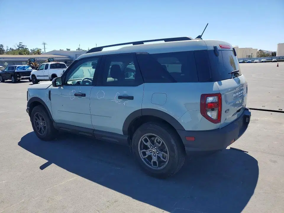 2021 Ford Bronco Sport VIN 3FMCR9B62MRB00241 фото 2