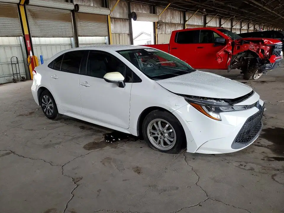 2022 Toyota Corolla VIN JTDEAMDE7N3011664 фото 4