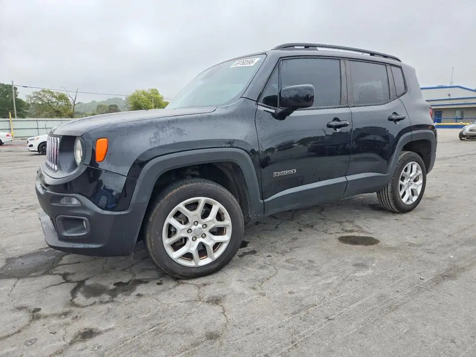 ZACCJBBT2GPD62946 — 2016 Jeep Renegade, передняя часть, фото до ремонта