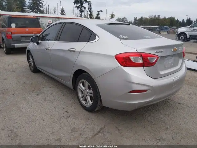 2018 Chevrolet Cruze Lt Auto VIN 1G1BE5SM5J7157841 фото 3