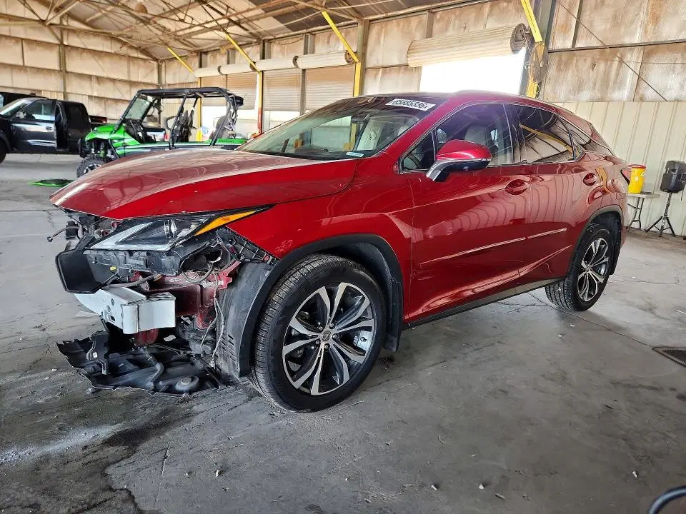 2T2ZZMCA4HC061177 — 2017 Lexus RX 350, боковая часть, фото до ремонта