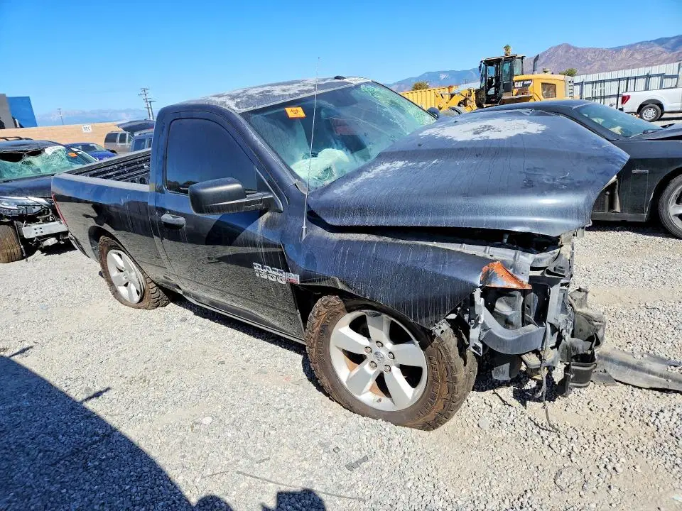 2016 RAM 1500 VIN 3C6JR6AT2GG206343 фото 4