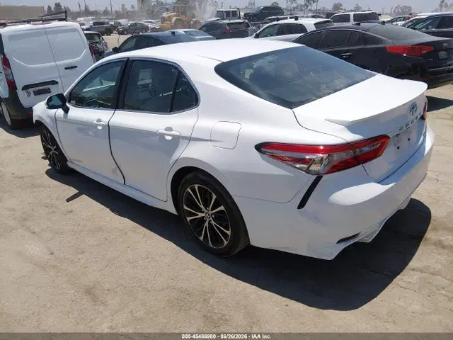 2018 Toyota CAMRY SE VIN 4T1B11HK0JU068340 фото 3
