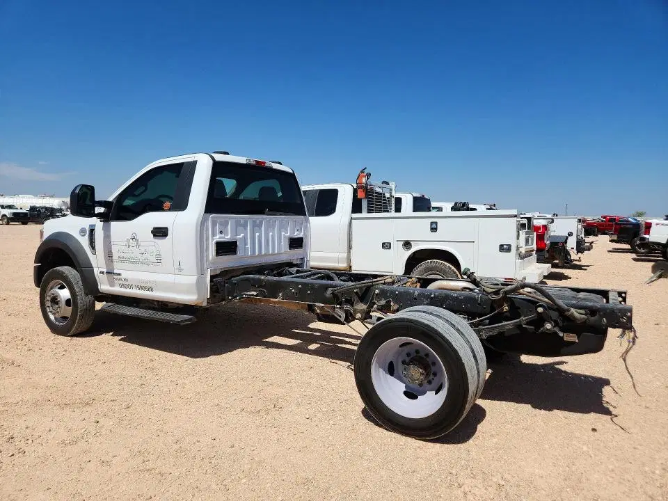 2021 FORD F450 VIN 1FDUF4GT5MEC12498 фото 2