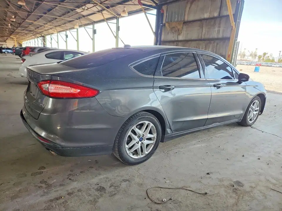 2016 Ford Fusion VIN 3FA6P0H75GR304674 фото 3