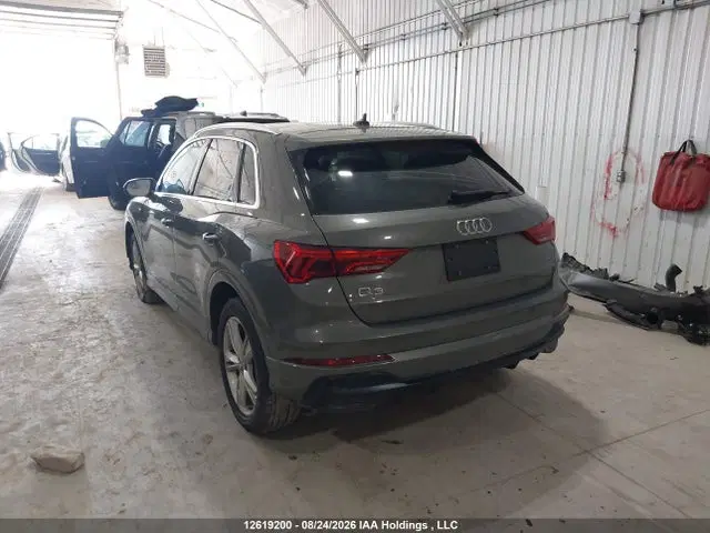 2019 Audi Q3 Premium Plus S-line VIN WA1EECF35K1073639 фото 3