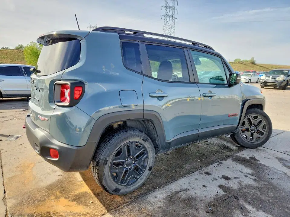 2018 Jeep Renegade VIN ZACCJBCB1JPH87779 фото 3