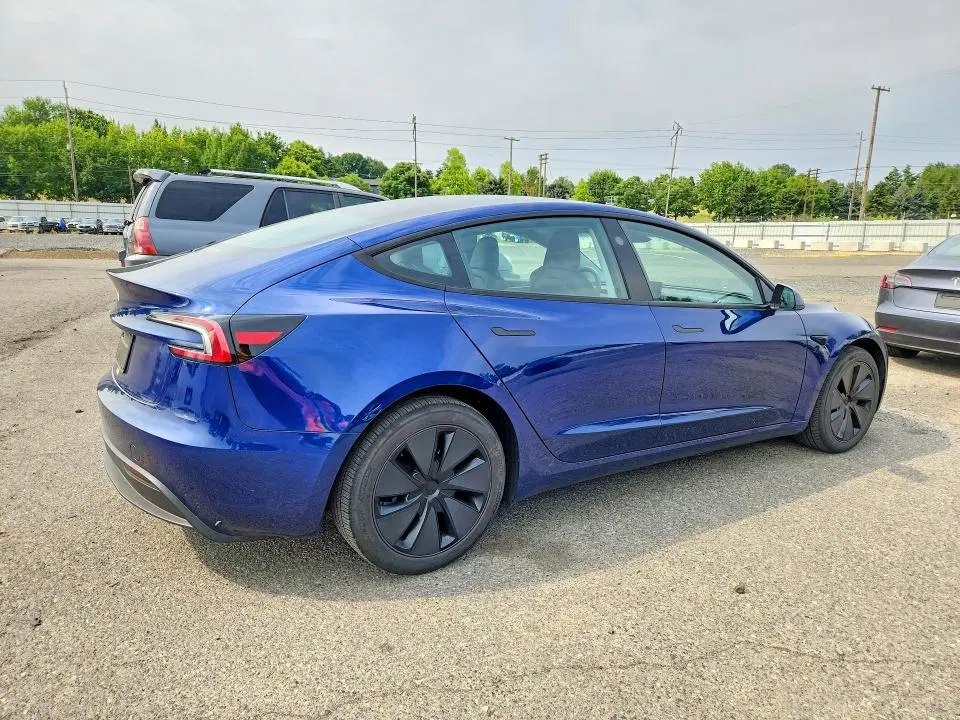 2025 Tesla MODEL 3 VIN 5YJ3E1EA1SF054398 фото 3