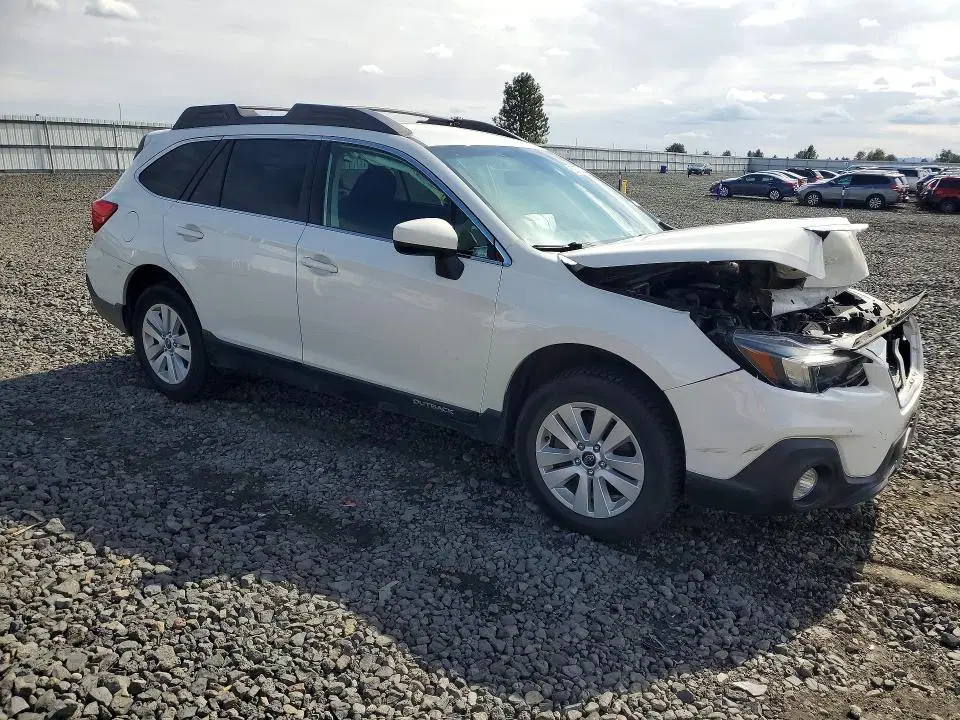 2019 Subaru Outback VIN 4S4BSAFC2K3285193 фото 4