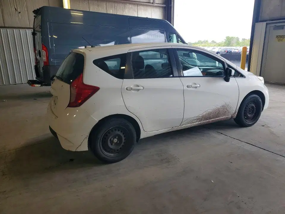 2019 NISSAN VERSA NOTE VIN 3N1CE2CP4KL360402 фото 4
