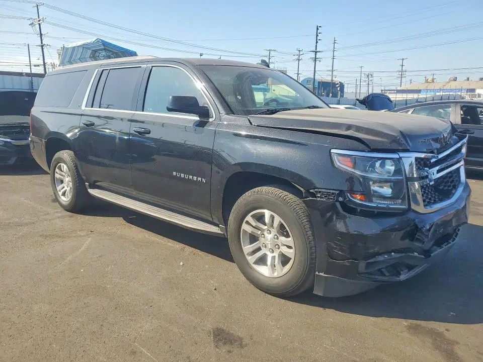 2019 Chevrolet Suburban VIN 1GNSCHKC3KR124646 фото 4