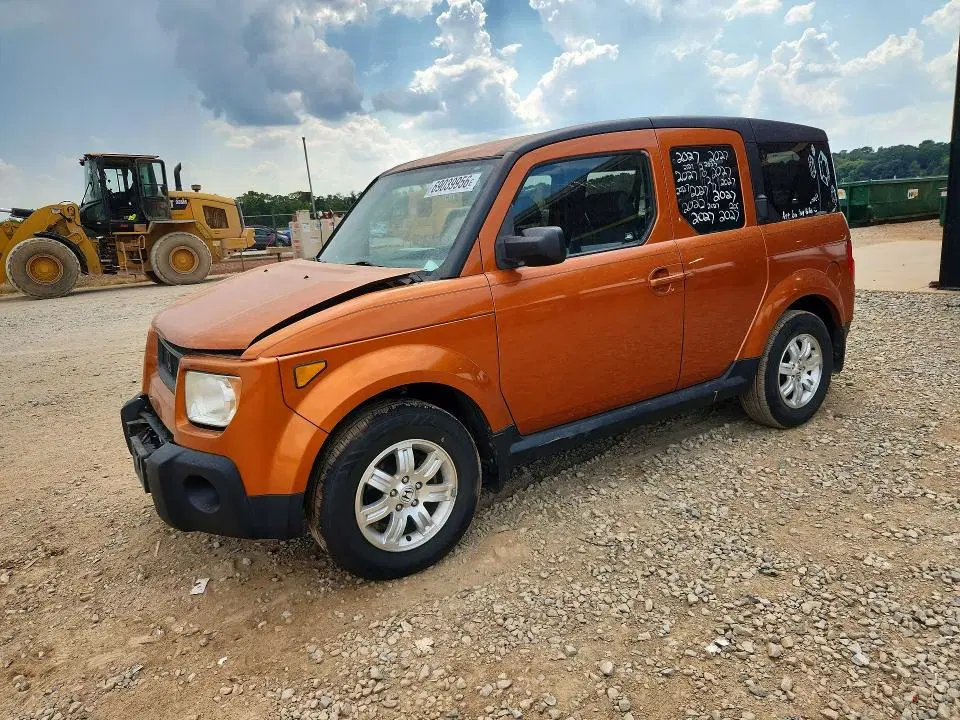 5J6YH17736L010916 — 2006 Honda Element, Передняя часть, фото до ремонта