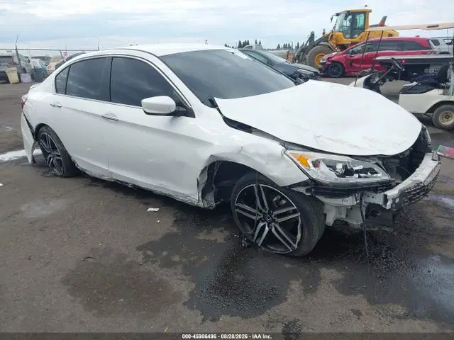 1HGCR2F50HA305829 — 2017 Honda Accord Sport, Передняя часть, фото до ремонта