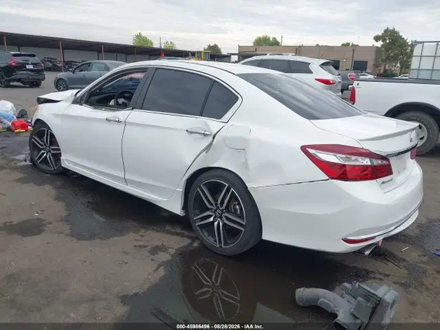 2017 Honda Accord Sport VIN 1HGCR2F50HA305829 фото 3