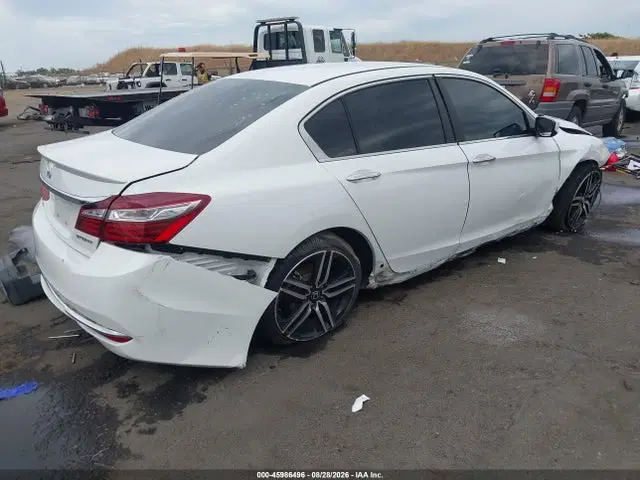 2017 Honda Accord Sport VIN 1HGCR2F50HA305829 фото 4