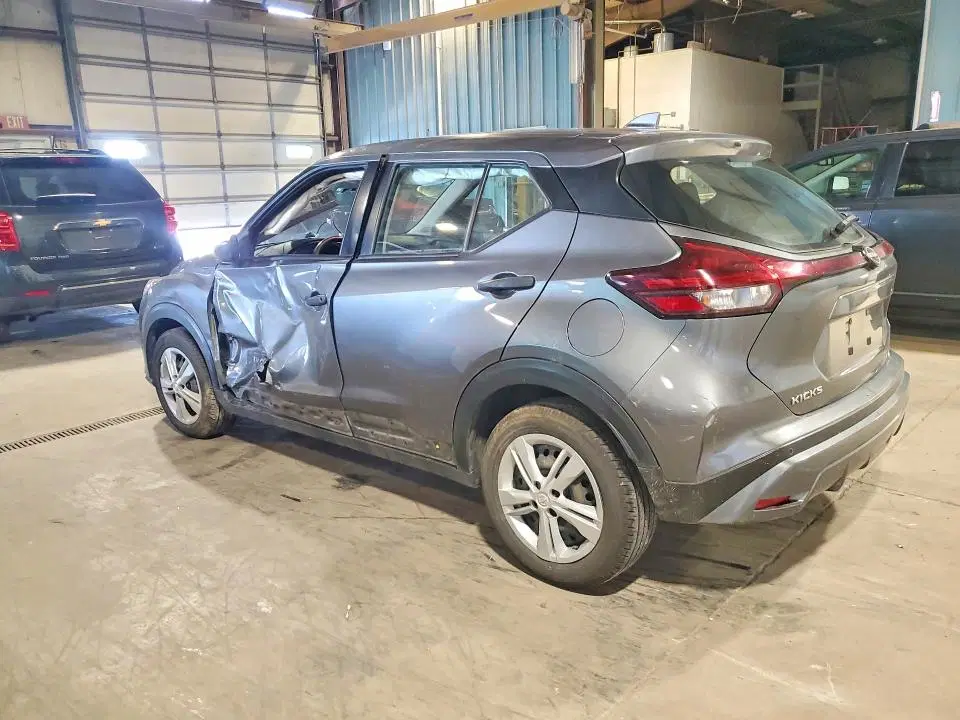 2022 NISSAN KICKS VIN 3N1CP5BV7NL490383 фото 2