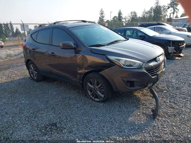 KM8JU3AG9EU943778 — 2014 Hyundai Tucson SE, Передняя часть справа (Right Front), фото до ремонта