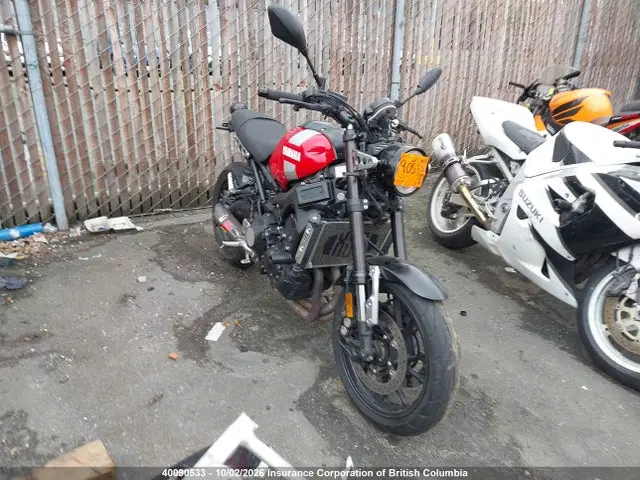 JYARN47N6JA000657 — 2018 Yamaha XSR900, Left Side, фото до ремонта