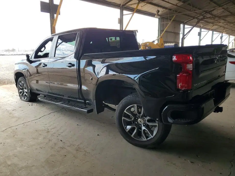 2025 Chevrolet Silverado VIN 2GCPADED2S1163111 фото 2