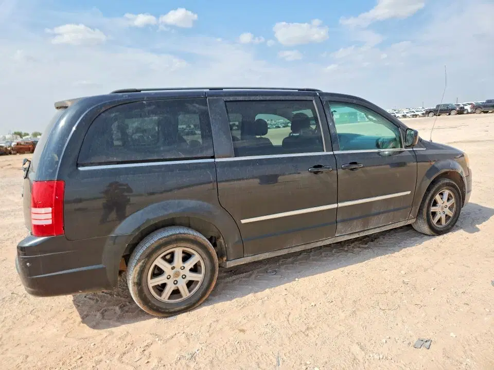 2010 CHRYSLER TOWN & COUNTRY VIN 2A4RR5D19AR348071 фото 3