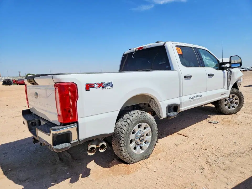 2024 FORD F250 VIN 1FT8W2BT1REE41995 фото 3