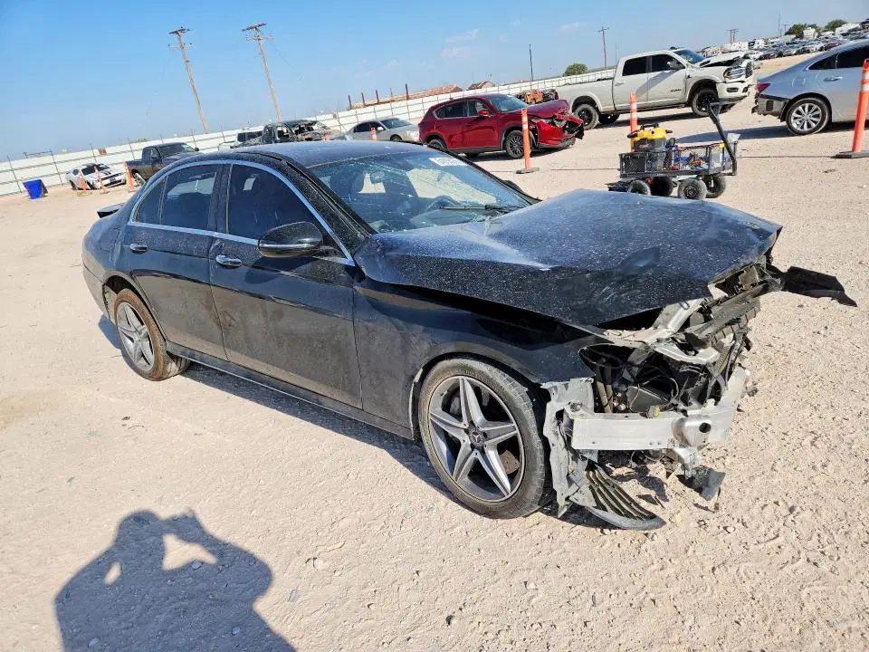 2017 MERCEDES-BENZ E VIN WDDZF4JB8HA010087 фото 4