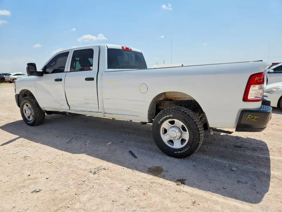2023 RAM 2500 VIN 3C6UR5HJ7PG588252 фото 3