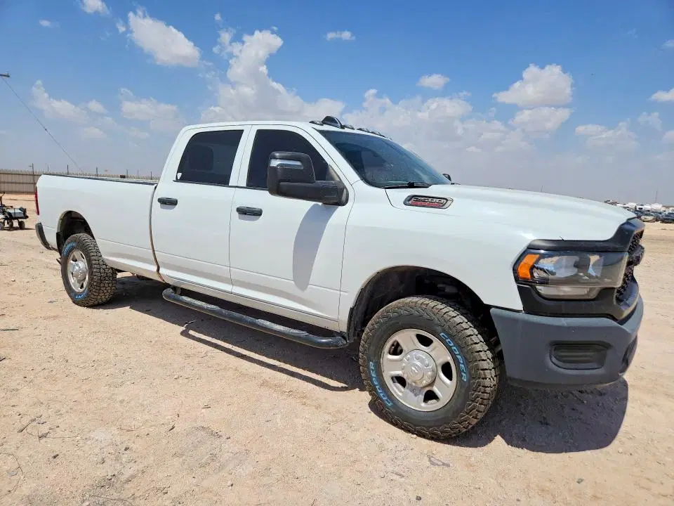 2023 RAM 2500 VIN 3C6UR5HJ7PG588252 фото 4