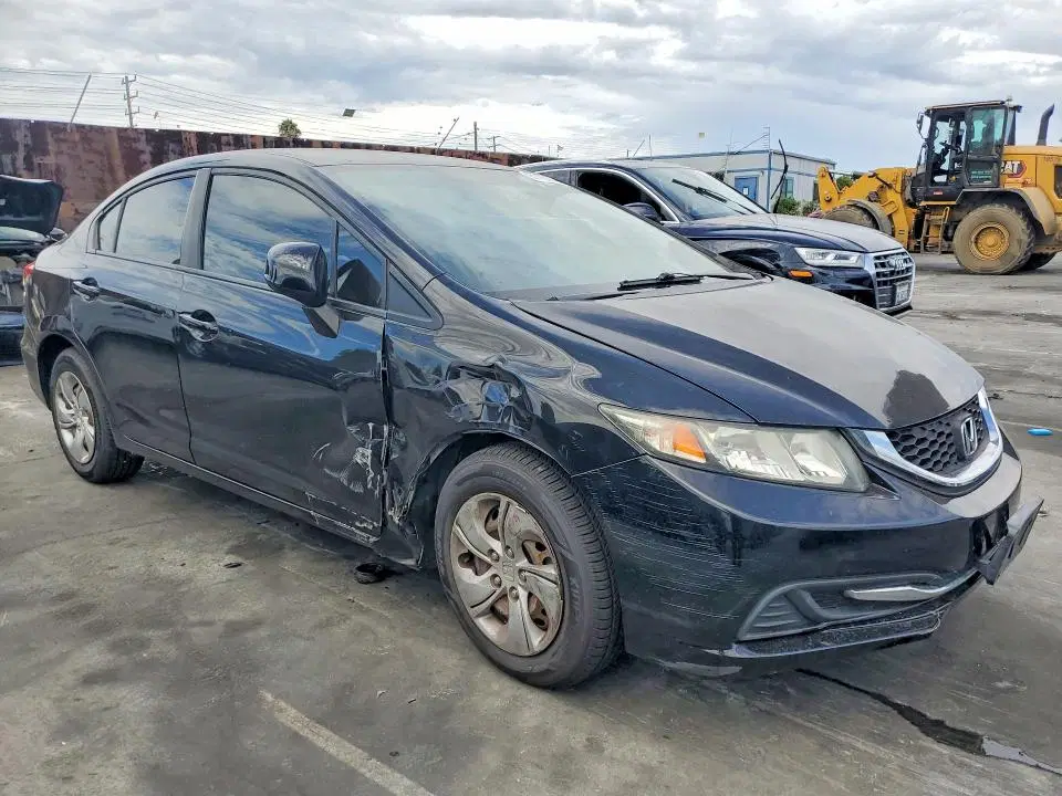 2015 Honda Civic VIN 2HGFB2F52FH547330 фото 4