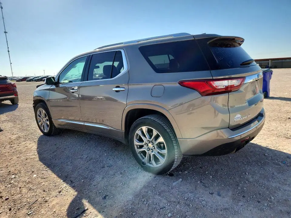 2018 CHEVROLET TRAVERSE VIN 1GNEVJKW9JJ238592 фото 3