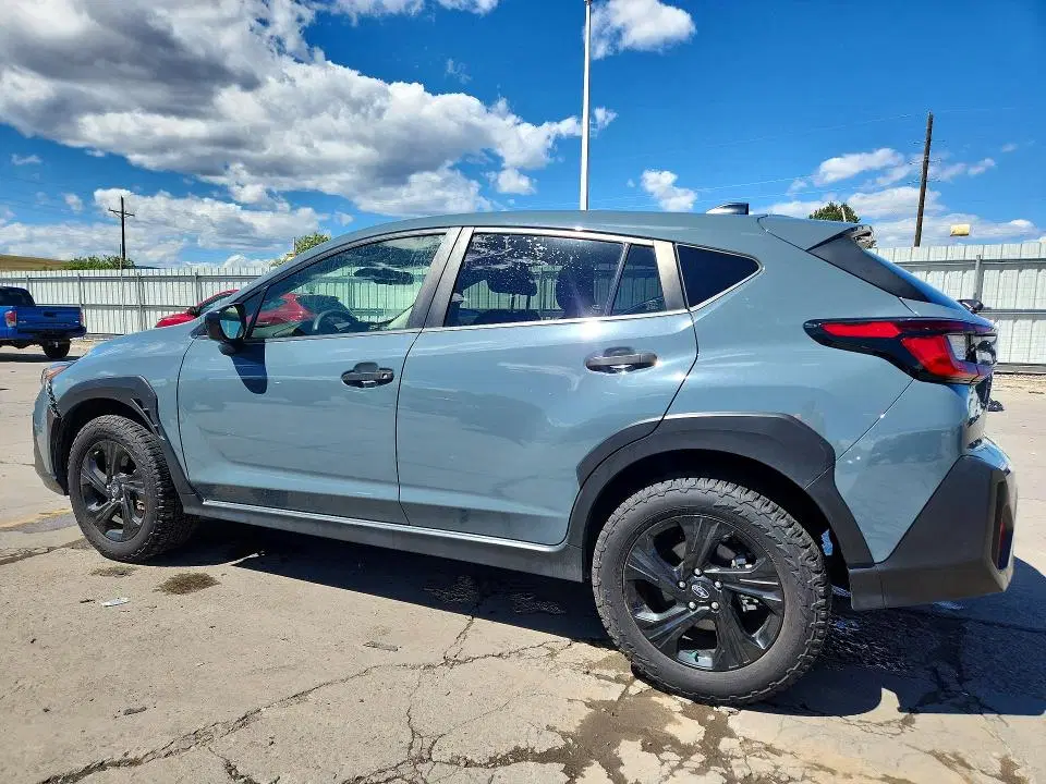 2024 Subaru Crosstrek VIN JF2GUABC8R8275390 фото 2