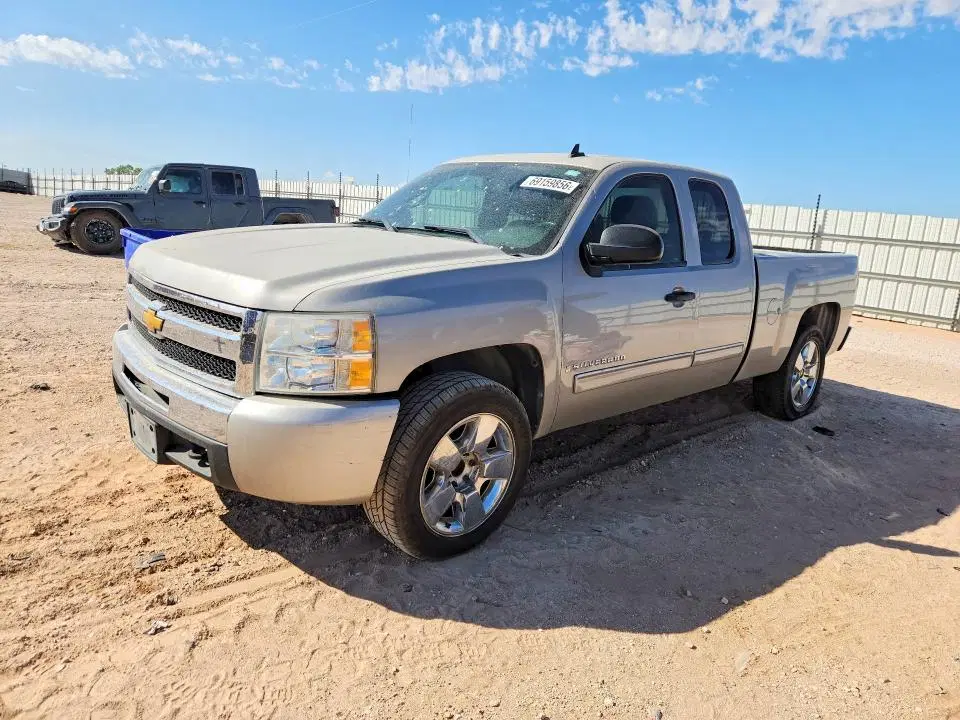 1GCEC29C39Z150893 — 2009 Chevrolet Silverado, Передняя часть, фото до ремонта