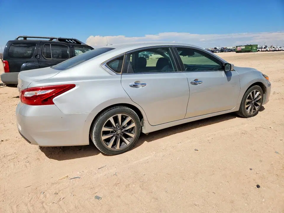 2016 NISSAN ALTIMA VIN 1N4AL3AP0GC216275 фото 3