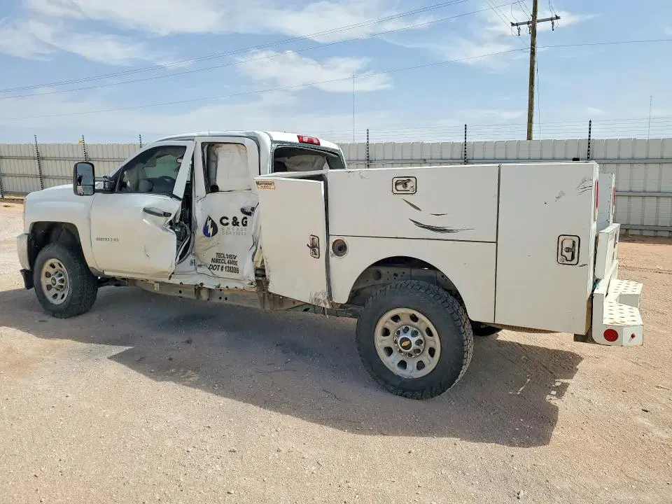 2019 CHEVROLET SILVERADO VIN 2GB2KREG0K1189726 фото 2